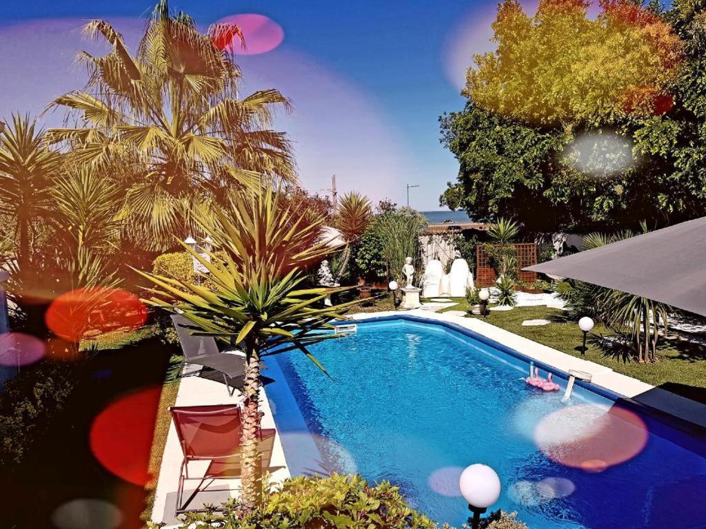 VILLA HÉLÈNE-SUITE Junior MONTPELLIER SUD-PISCINE PRIVÉ-À 2MIN DES PLAGES Pérols Exterior foto