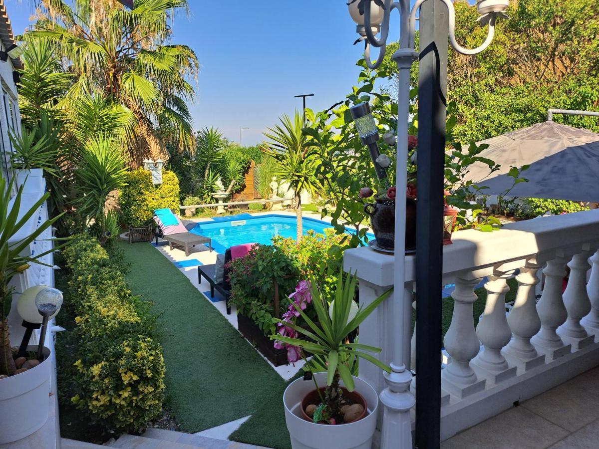 VILLA HÉLÈNE-SUITE Junior MONTPELLIER SUD-PISCINE PRIVÉ-À 2MIN DES PLAGES Pérols Exterior foto