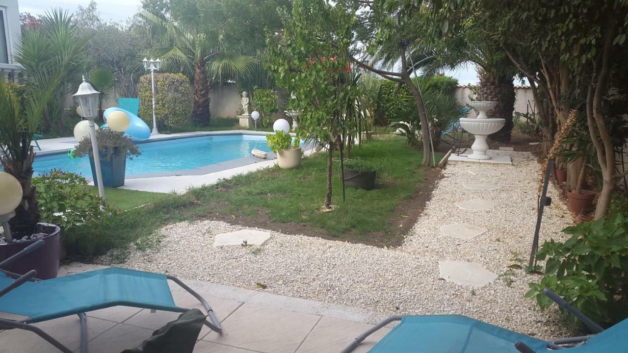 VILLA HÉLÈNE-SUITE Junior MONTPELLIER SUD-PISCINE PRIVÉ-À 2MIN DES PLAGES Pérols Exterior foto