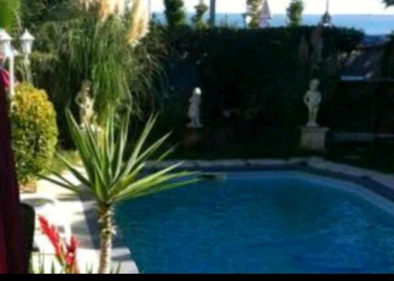 VILLA HÉLÈNE-SUITE Junior MONTPELLIER SUD-PISCINE PRIVÉ-À 2MIN DES PLAGES Pérols Exterior foto